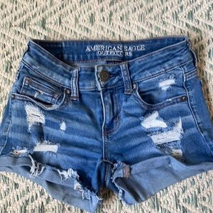 Jean Shorts. Size 00